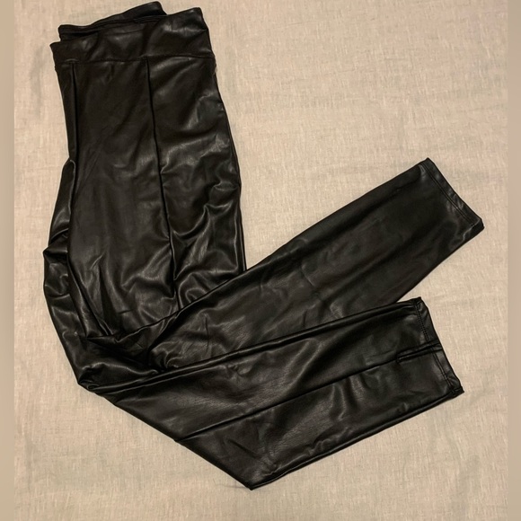 Express Super High Waisted Faux Leather Front Slit Leggings Women’s Size Large - Picture 6 of 8